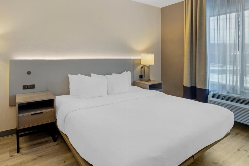 Room image 3