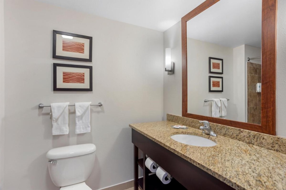 Room image 5