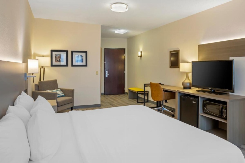 Room image 3